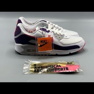 NEW Nike Women’s Air Max 90 Retro “Eggplant” Sz 9